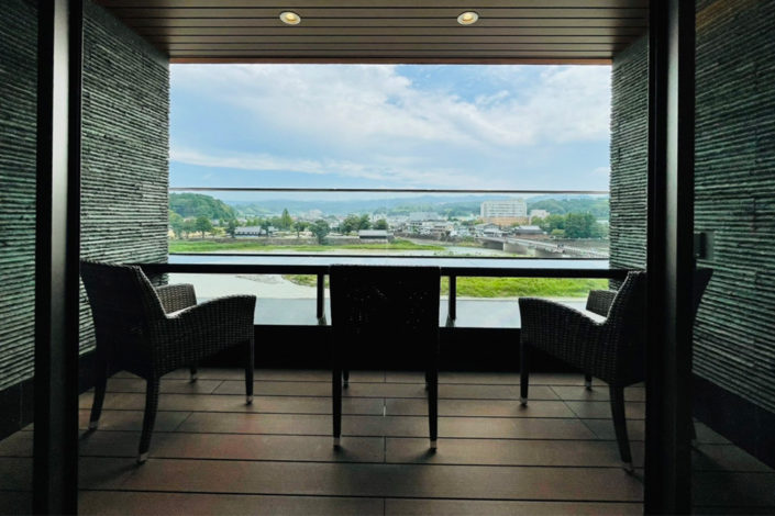 premium_with_hot_spring_open-air_bath01