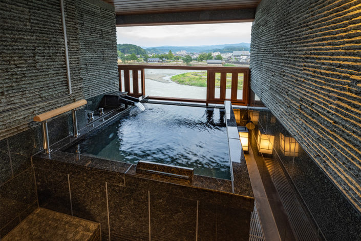 premium_with_hot_spring_open-air_bath04